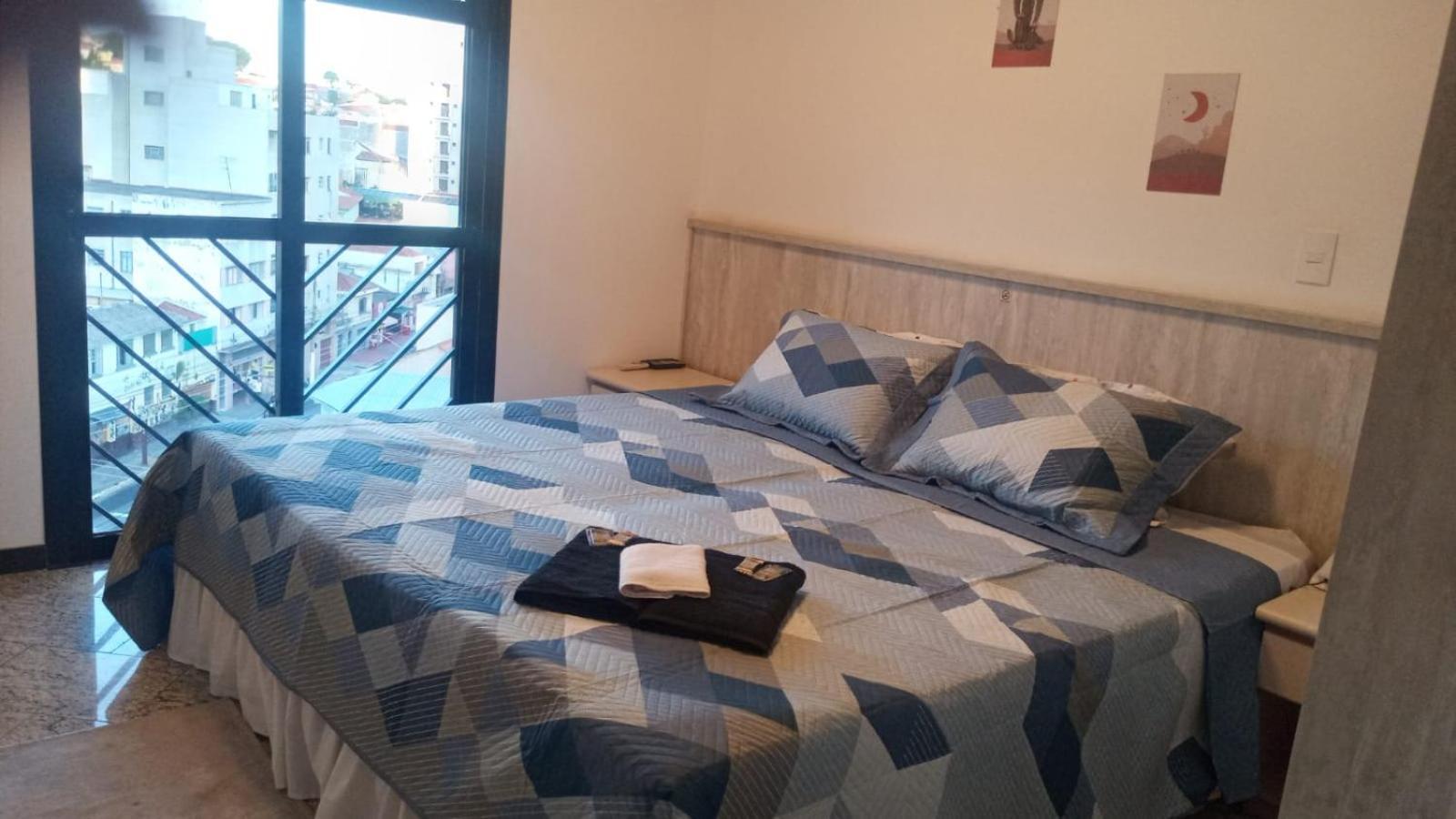 Flat Plaza 51 *